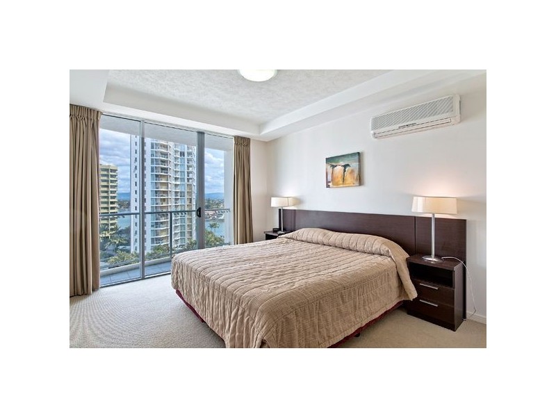 18 Fern Street, Surfers Paradise QLD 4217