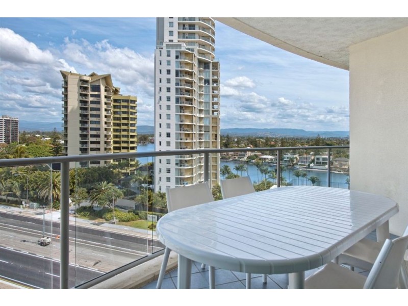 18 Fern Street, Surfers Paradise QLD 4217