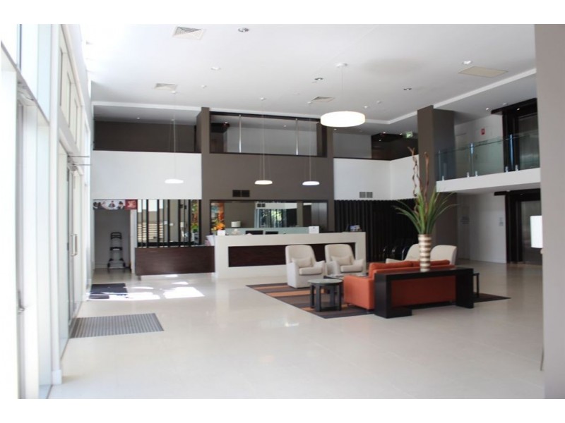 119/1-7 Moores Crescent, Varsity Lakes QLD 4227