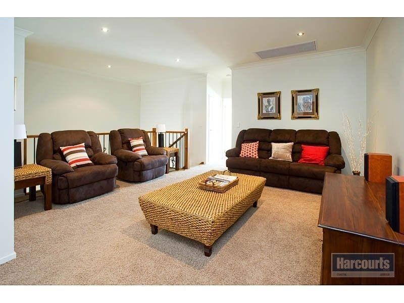 41 Compass Drive, Biggera Waters QLD 4216