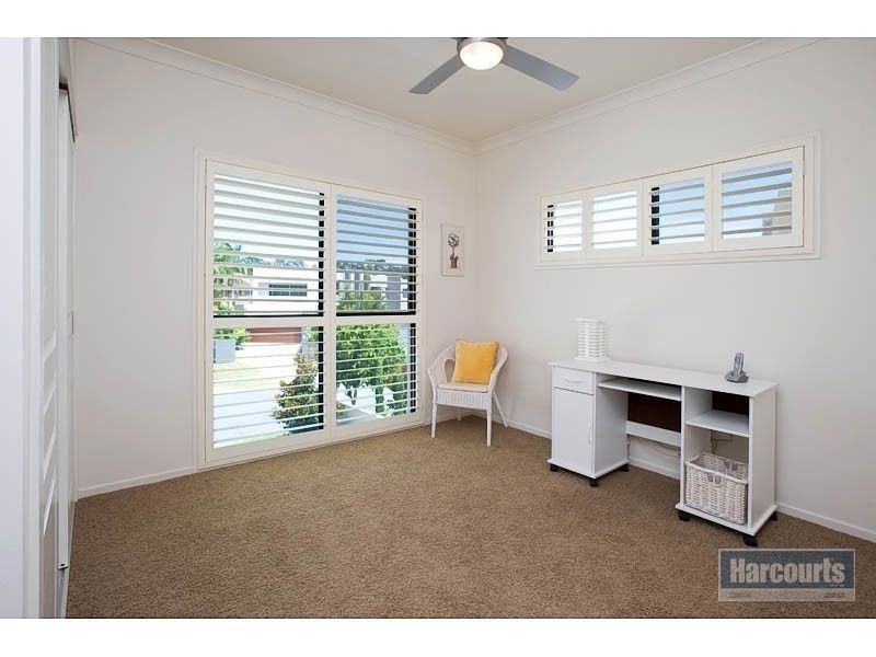 41 Compass Drive, Biggera Waters QLD 4216