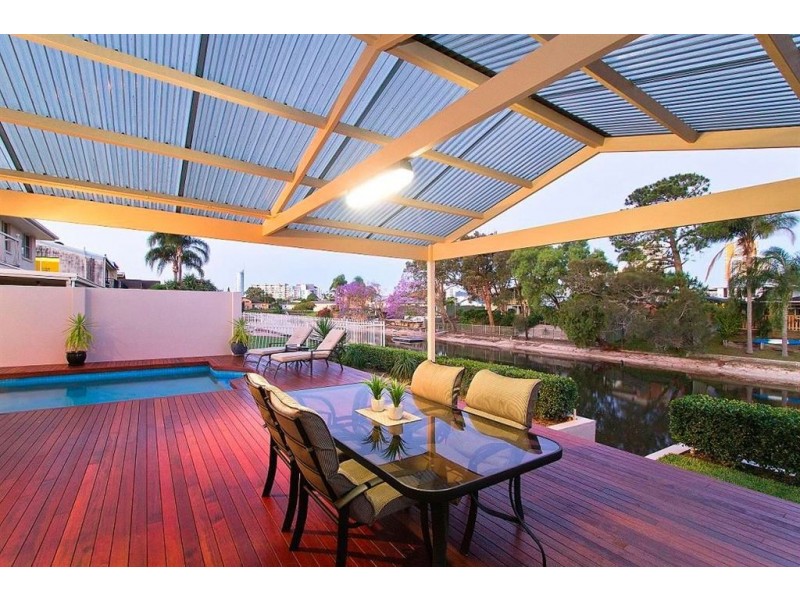 34 Sunshine Boulevard, Broadbeach Waters QLD 4218