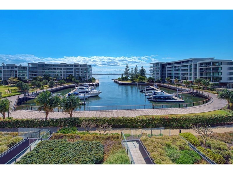 4303/323 Bayview Street, Hollywell QLD 4216