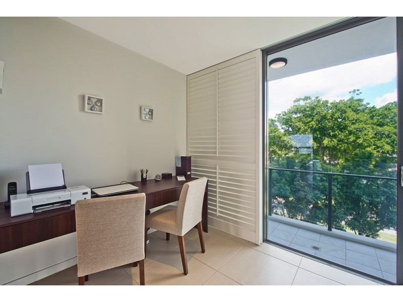 4303/323 Bayview Street, Hollywell QLD 4216