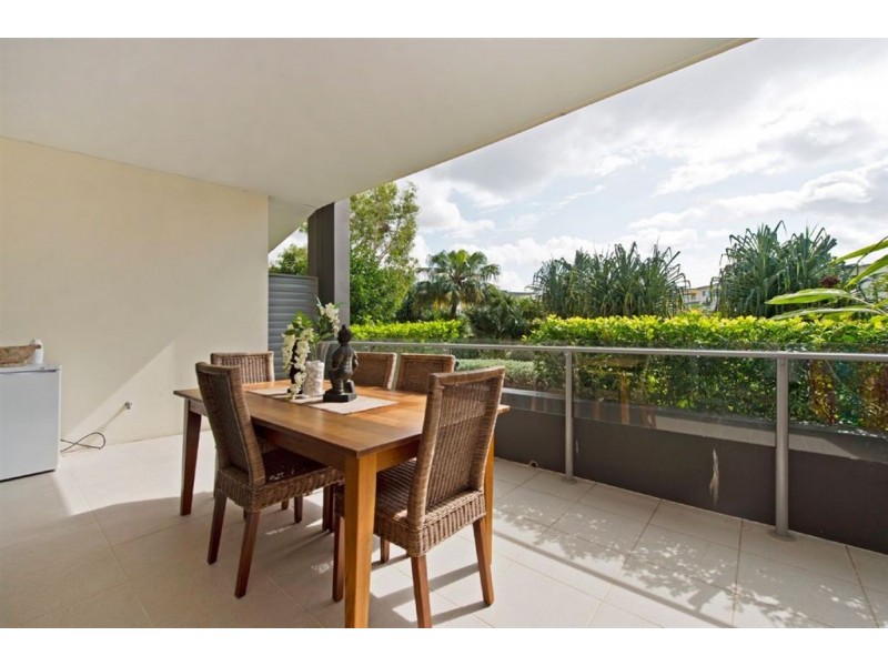 315/3 Pendraat Parade, Hope Island QLD 4212