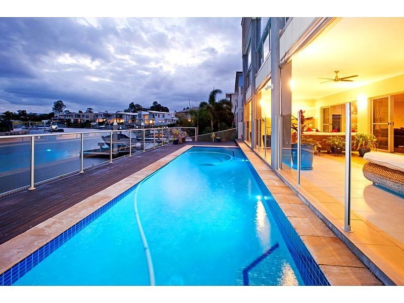 93 Compass Drive, Biggera Waters QLD 4216
