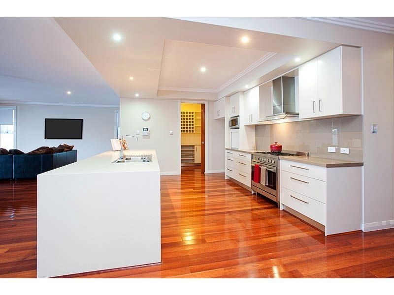 93 Compass Drive, Biggera Waters QLD 4216