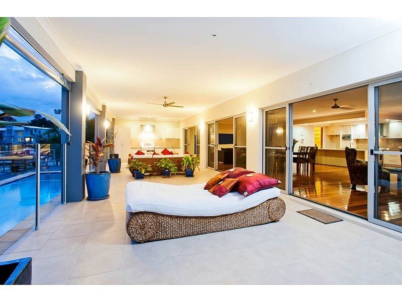 93 Compass Drive, Biggera Waters QLD 4216
