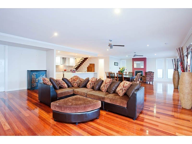 93 Compass Drive, Biggera Waters QLD 4216