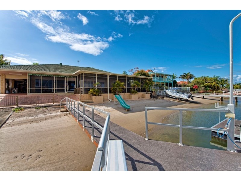 26 Drysdale Place, Paradise Point QLD 4216
