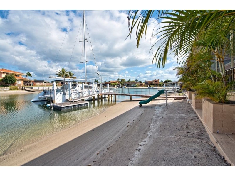 26 Drysdale Place, Paradise Point QLD 4216