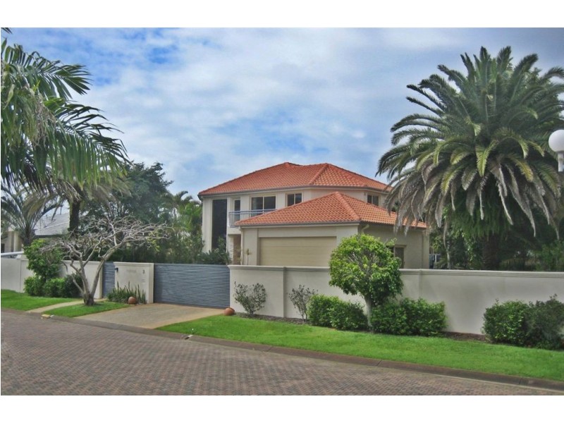 3 Montego Court, Mermaid Waters QLD 4218
