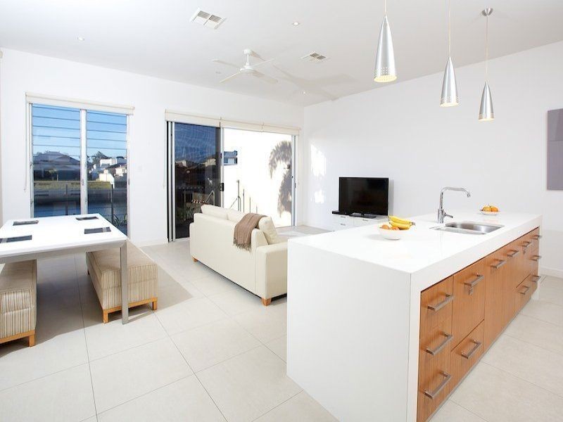 1/21 South Quay Drive, Biggera Waters QLD 4216