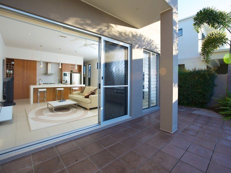 1/21 South Quay Drive, Biggera Waters QLD 4216
