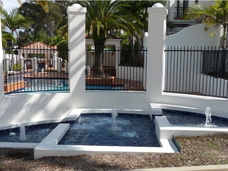 22 Glenside Drive, Robina QLD 4226