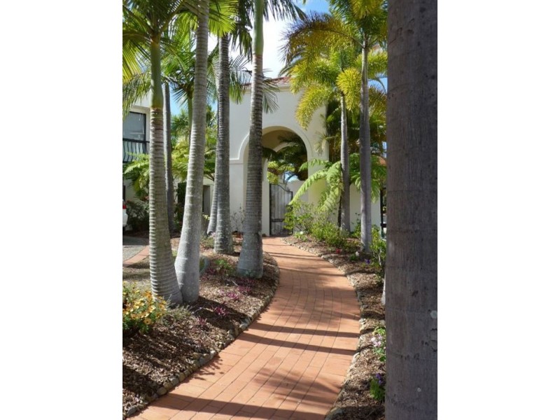 22 Glenside Drive, Robina QLD 4226