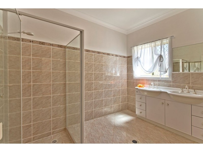 17 Montserrat Court, Clear Island Waters QLD 4226