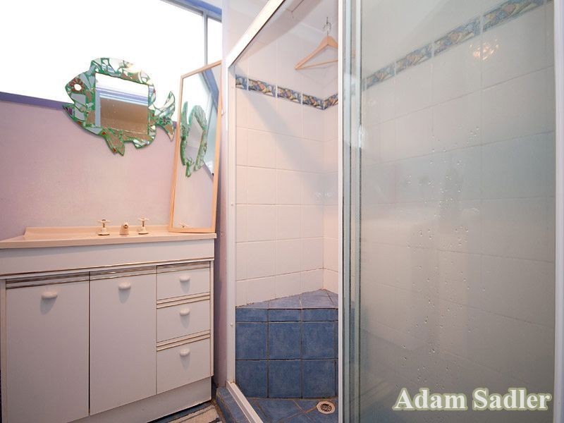 1/21 First Avenue, Broadbeach QLD 4218