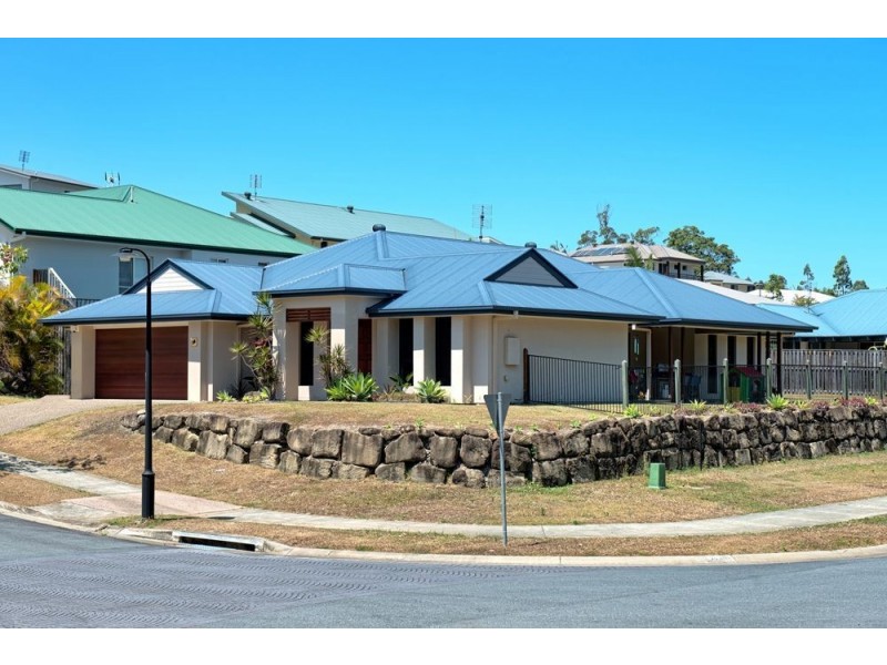 38 Southern Skies Avenue, Reedy Creek QLD 4227