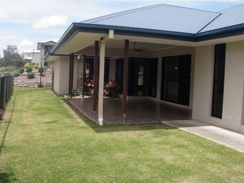 38 Southern Skies Avenue, Reedy Creek QLD 4227