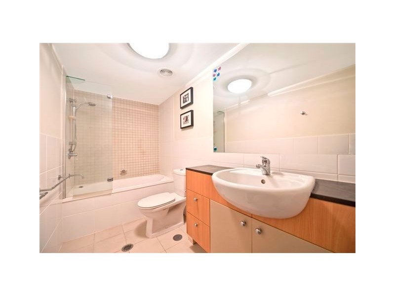 23-27 Cypress Ave, Surfers Paradise QLD 4217