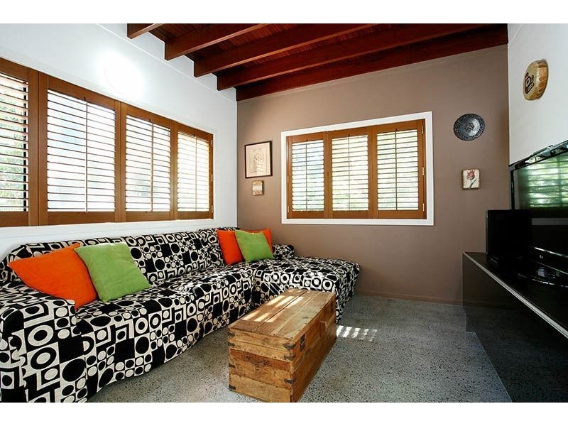 9 Skyline Terrace, Burleigh Heads QLD 4220