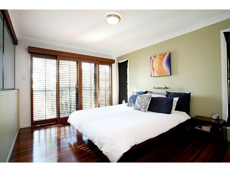 9 Skyline Terrace, Burleigh Heads QLD 4220