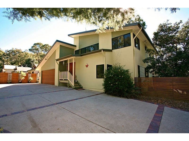 9 Skyline Terrace, Burleigh Heads QLD 4220