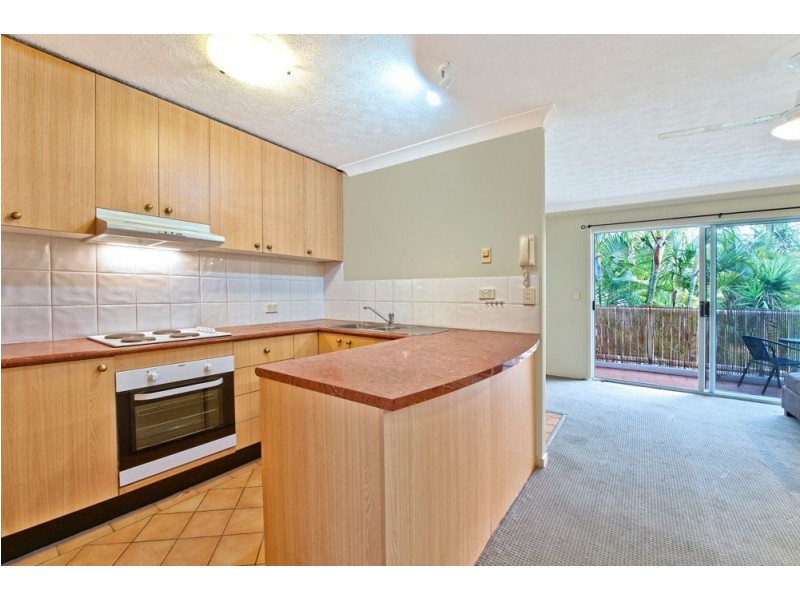 7 Purli Street, Surfers Paradise QLD 4217