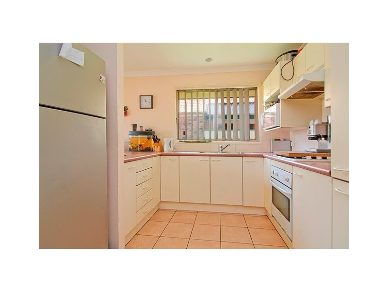 16 Matisse Court, Coombabah QLD 4216