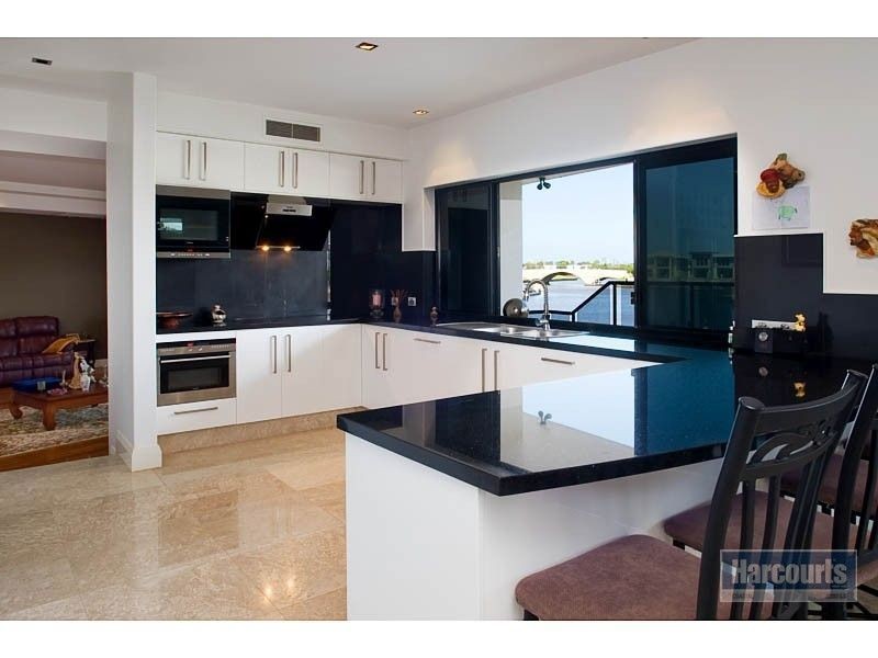 18 North Quay Drive, Biggera Waters QLD 4216