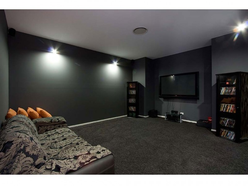 13 North Quay Drive, Biggera Waters QLD 4216