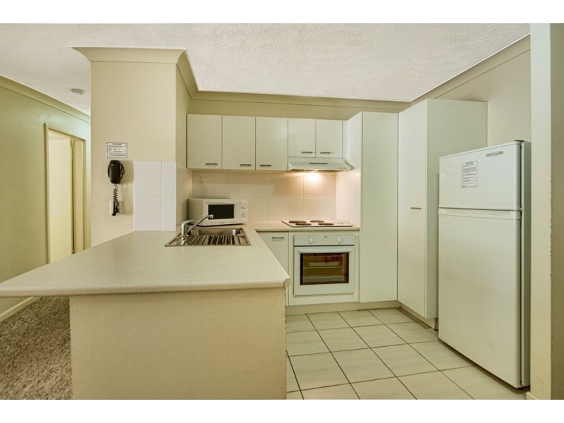 35 Palm Avenue, Surfers Paradise QLD 4217