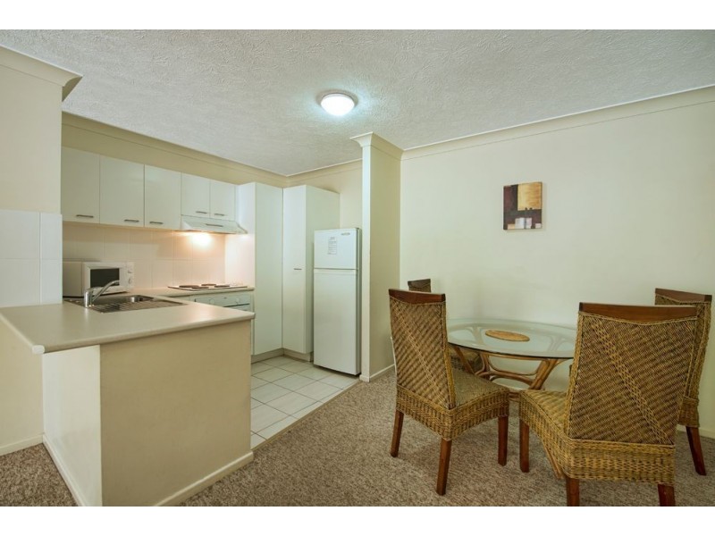 35 Palm Avenue, Surfers Paradise QLD 4217