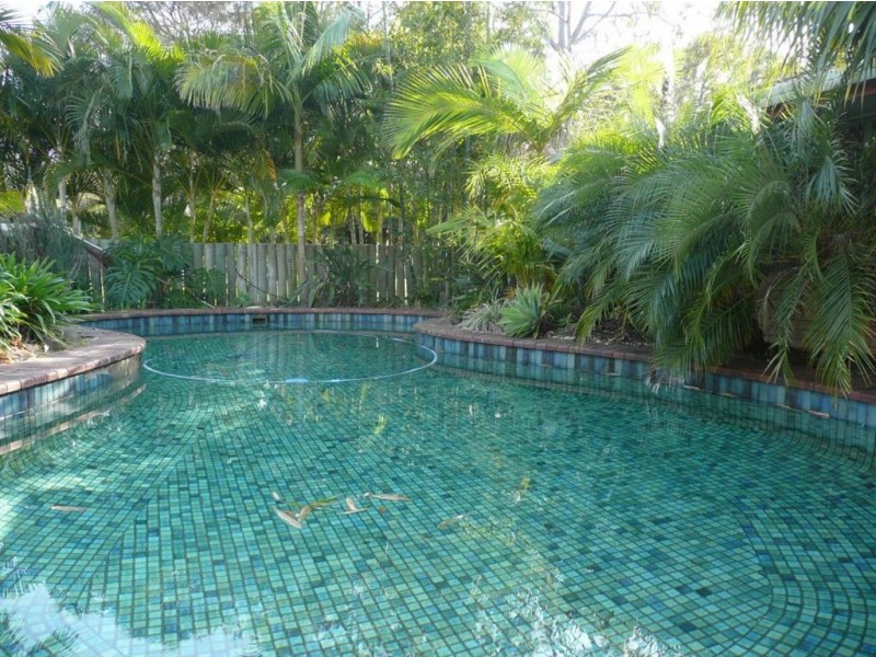 40 Drury Avenue, Southport QLD 4215
