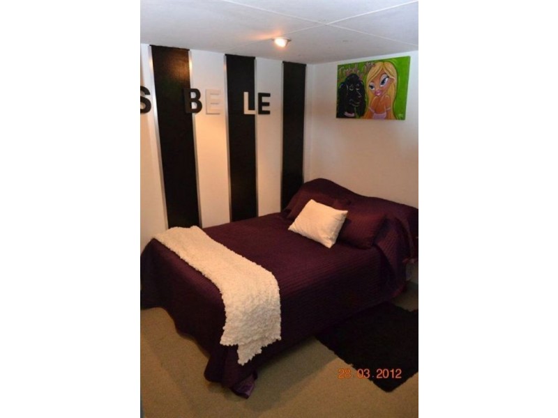 20 Venice Street, Mermaid Beach QLD 4218