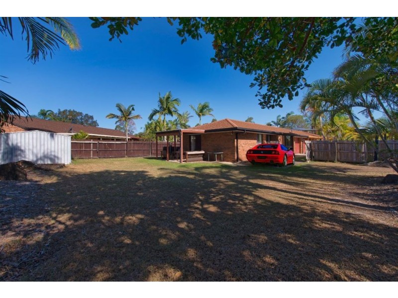 2/9 Possum Crescent, Coombabah QLD 4216