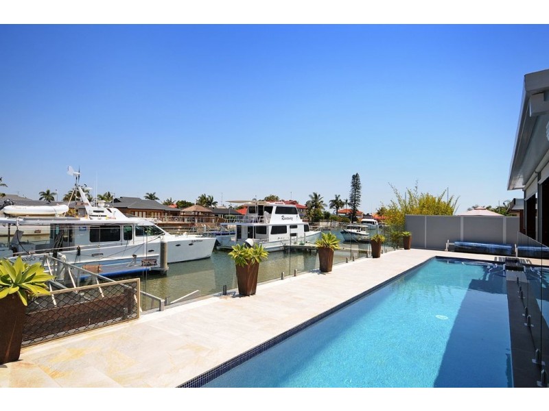 10 Drysdale Place, Paradise Point QLD 4216