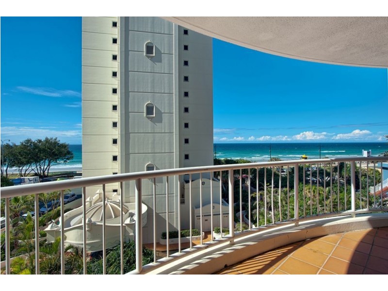 6 View Avenue, Surfers Paradise QLD 4217
