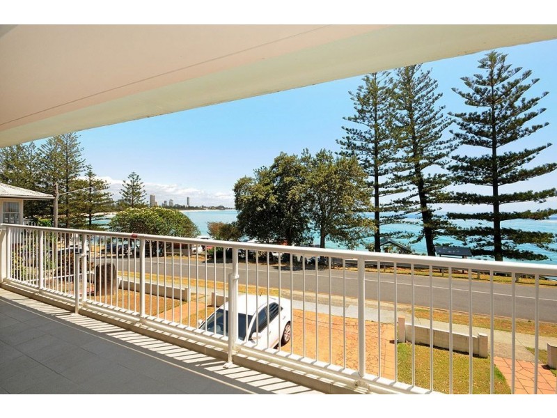 4/2 Goodwin Terrace, Burleigh Heads QLD 4220