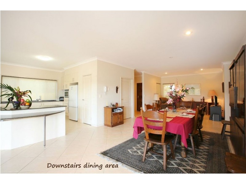 7 Bahia court, Broadbeach Waters QLD 4218