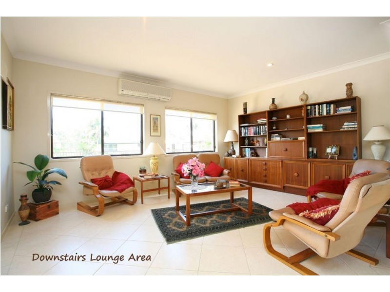 7 Bahia court, Broadbeach Waters QLD 4218