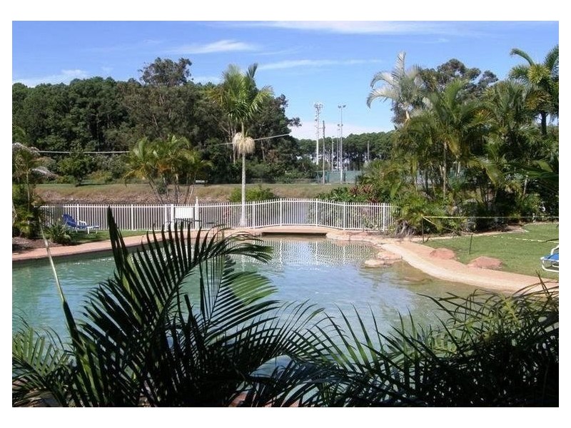 62/215 Cottesloe Drive, Mermaid Waters QLD 4218