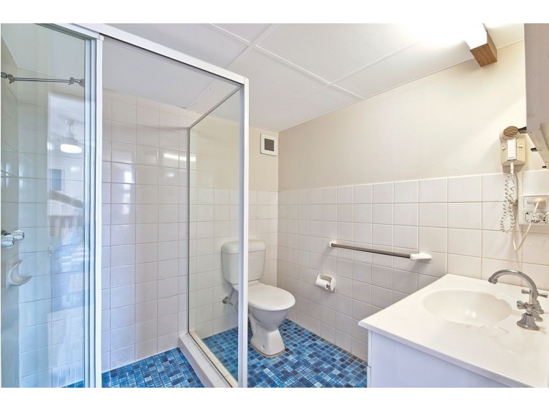 26 The Esplanade, Surfers Paradise QLD 4217