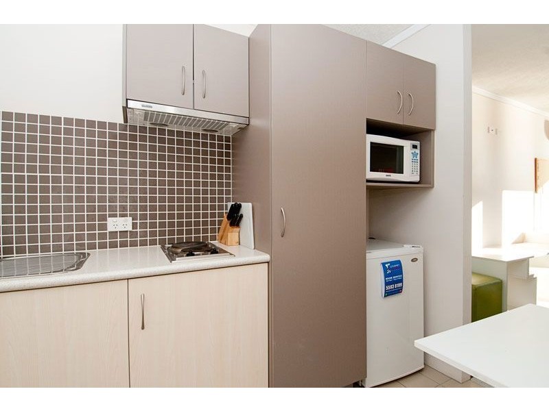 81/25 Lake Orr Drive, Robina QLD 4226