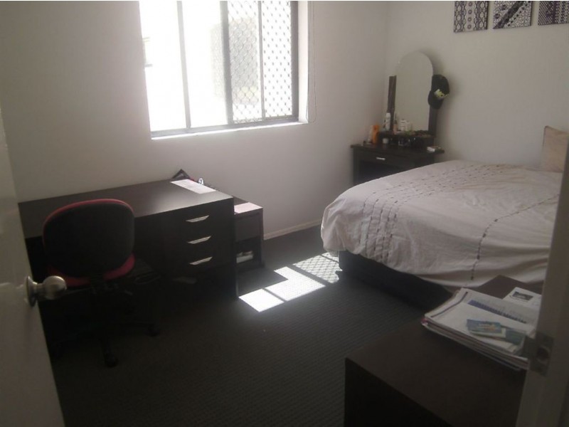 12 Monaco Street, Broadbeach QLD 4218