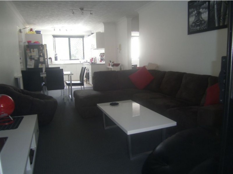 12 Monaco Street, Broadbeach QLD 4218