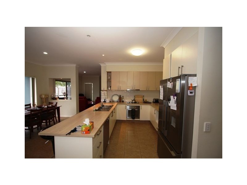 22 Berrimilla Lane, Coomera Waters QLD 4209