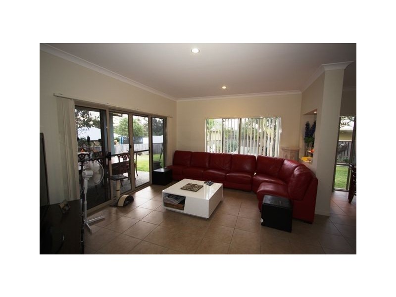 22 Berrimilla Lane, Coomera Waters QLD 4209