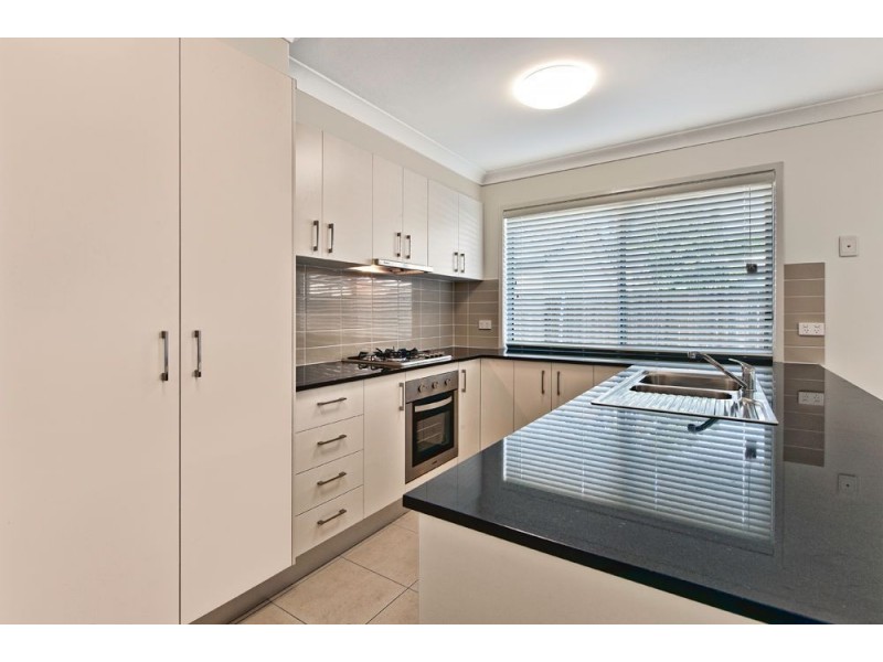 3/119 Eugaree Street, Southport QLD 4215